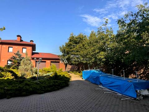 будинок за адресою смт. Козин, Старокиївська вул.