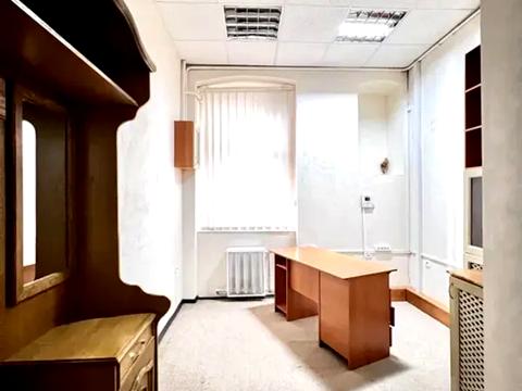 коммерческая по адресу Михаила Грушевского ул., 8