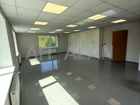 комерційна за адресою Казимира Малевича вул. (Боженка), 68Е