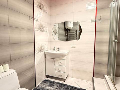 квартира по адресу Ревуцкого ул., 7-В