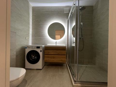 квартира за адресою Героїв Крут вул., 8