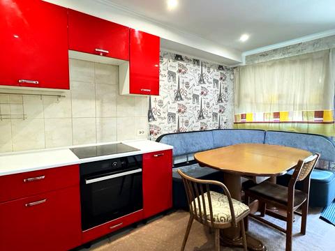 комерційна за адресою Дніпро, Бердянська вул., 61Б