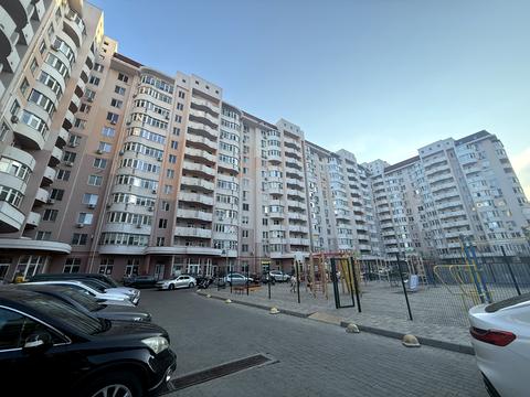 квартира за адресою Олексія Вадатурського вул. (Маршала Малиновського), 53а