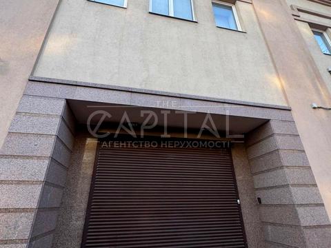 коммерческая по адресу Хорива пер., 37