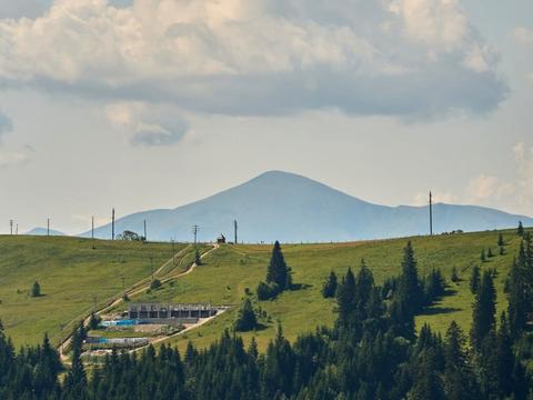 комерційна за адресою урочище Вишні вул., 13