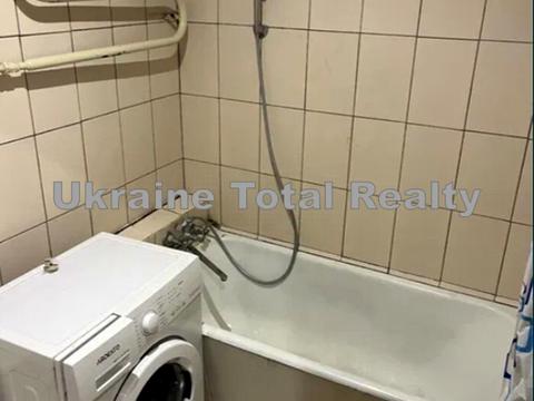 квартира за адресою Олександра Лазаревського вул. (Мініна), 1