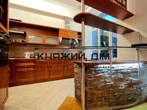 квартира по адресу Киев, Михайловская ул., 19