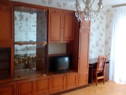 квартира за адресою Милославська вул., 39/48