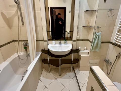 квартира по адресу Первомайского Леонида ул., 9-А