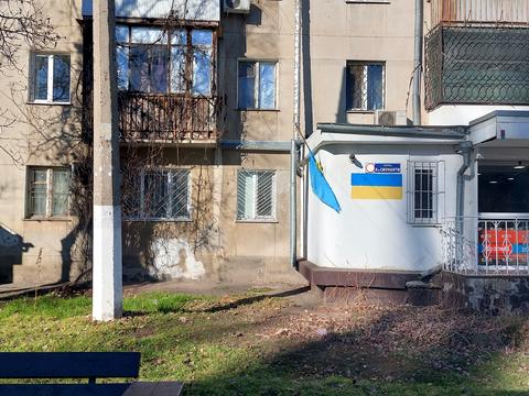 комерційна за адресою Космонавтів вул., 24