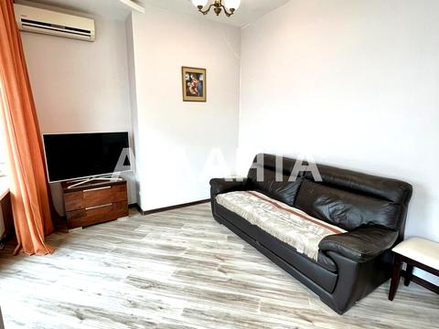 квартира за адресою Літературна вул., 1