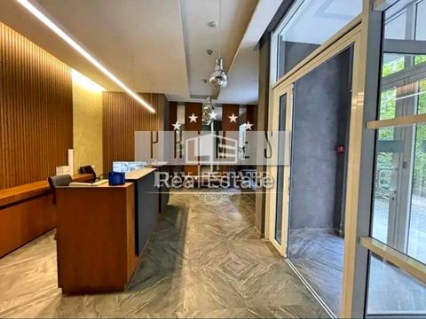 комерційна за адресою Івана Франка вул., 11