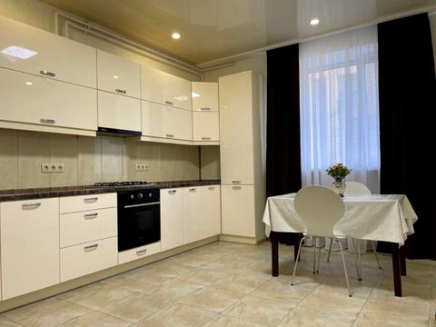 квартира за адресою Набережна Перемоги вул., 62