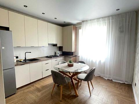 квартира за адресою Панаса Мирного вул., 14/1а