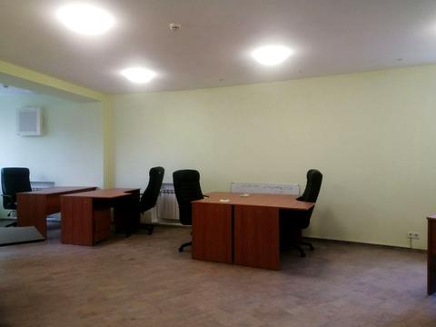 комерційна за адресою Ливарна вул., 6