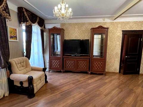 квартира за адресою Дмитра Луценка вул. (Крейсера "Аврора"), 6