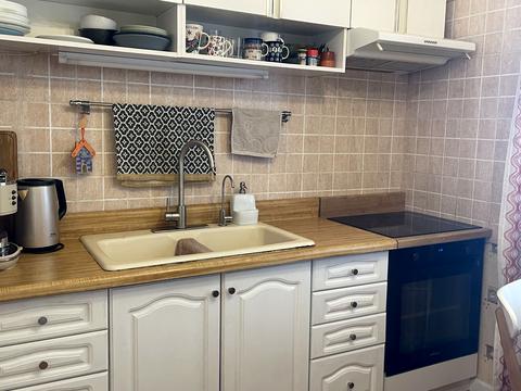 квартира за адресою Срібнокільська вул., 8