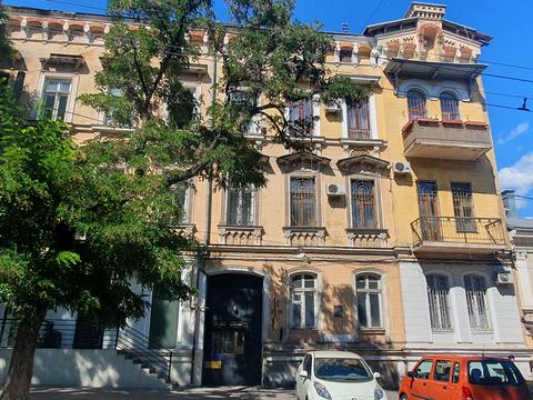 квартира за адресою Троїцька вул., 18