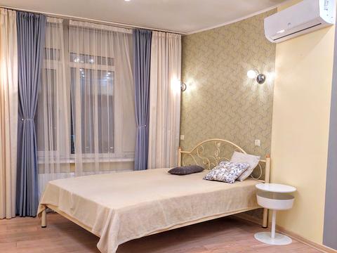 квартира за адресою Дніпровська набережна вул., 26и