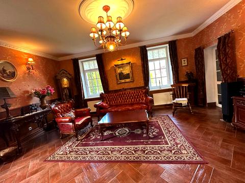 будинок за адресою вулиця Кошового