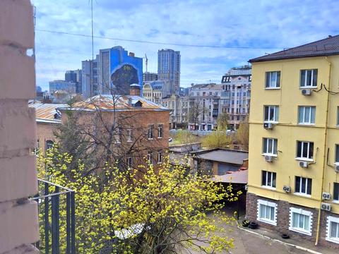 квартира за адресою Шота Руставелі вул., 26