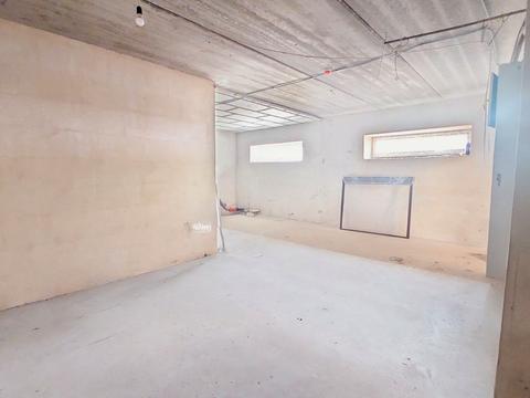 коммерческая по адресу Радистов ул., 34-Р