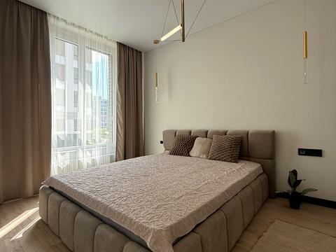 квартира по адресу Героев Майдана ул., 13