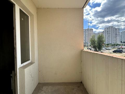 квартира за адресою Милославська вул., 18