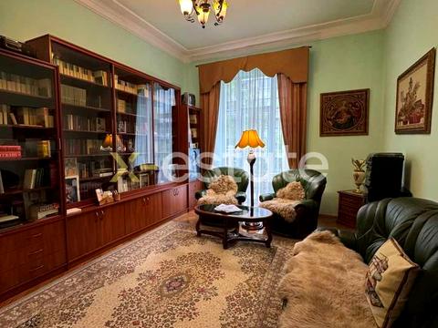 квартира за адресою Митрополита Андрея вул., 4