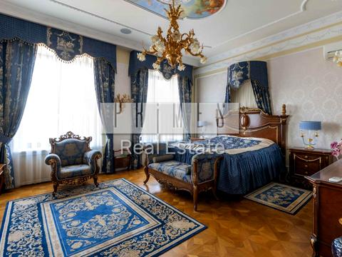 будинок за адресою смт. Козин, Столичне шосе