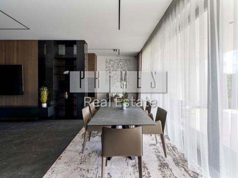 будинок за адресою Лютнева вул.