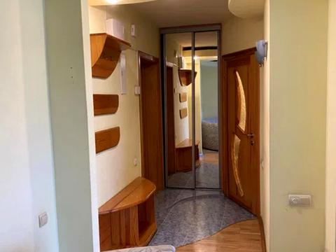 квартира по адресу Леси Украинки бульв., 9