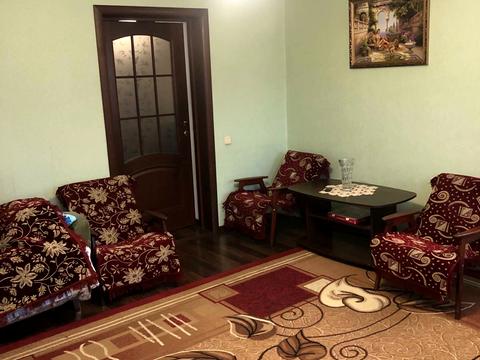 будинок за адресою Набережна Під Скелями вул.