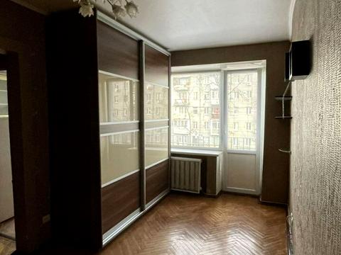 квартира по адресу Строителей ул., 25