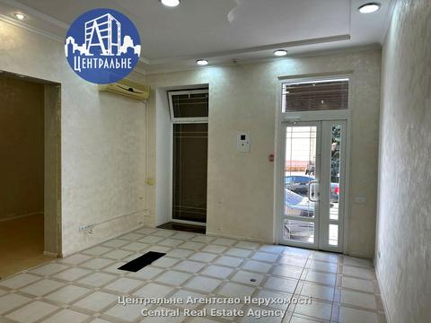 комерційна за адресою Занькоіецької, 23
