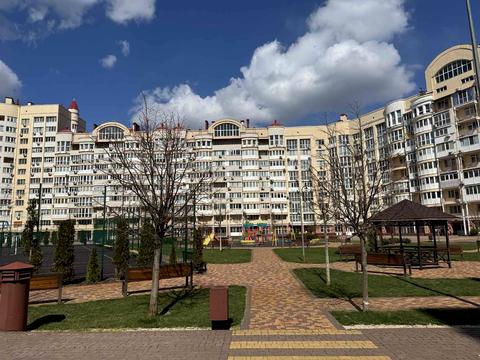 квартира за адресою Лазурна вул., 5