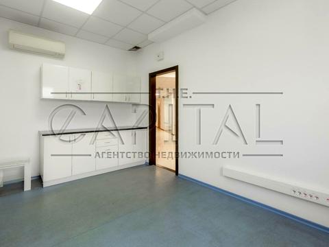 коммерческая по адресу Голосеевская ул., 42