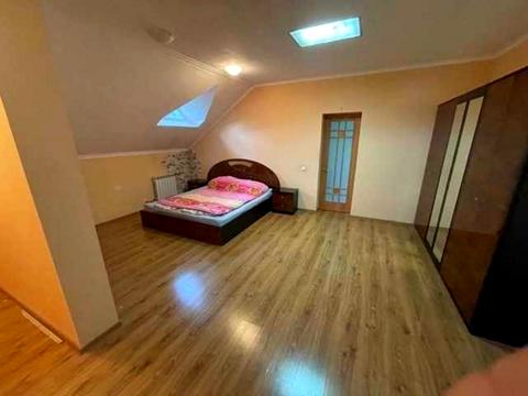 будинок за адресою київська