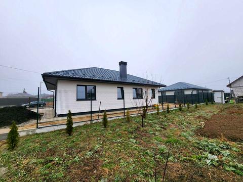 будинок за адресою с. Нові Петрівці, Канівська вул.