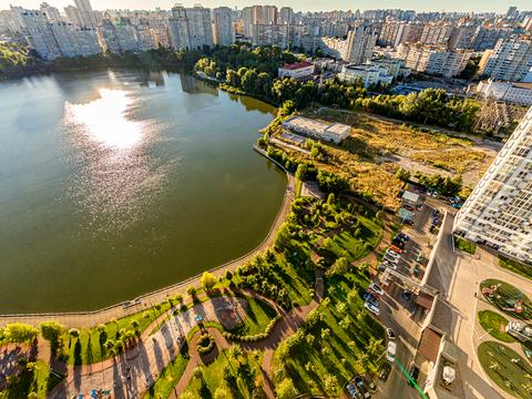 квартира по адресу Ревуцкого ул., 40-Г