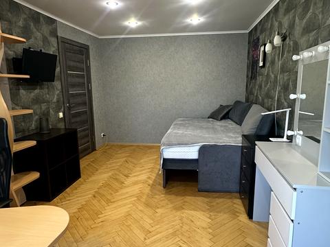 квартира за адресою Академіка Богомольця вул., 8-А
