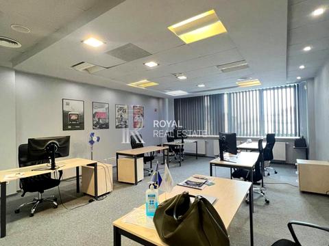 комерційна за адресою Велика Житомирська вул., 20