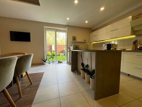 дом по адресу Буковинська