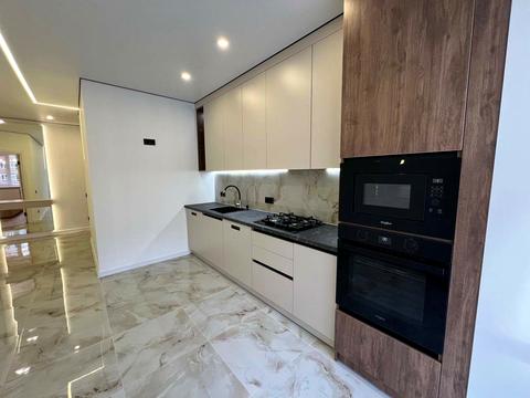 квартира за адресою Височана вул., 18