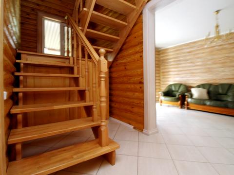 будинок за адресою Центральна вул.