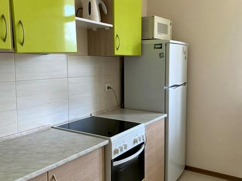 квартира за адресою Любомира Гузара просп. (Космонавта Комарова), 46-В