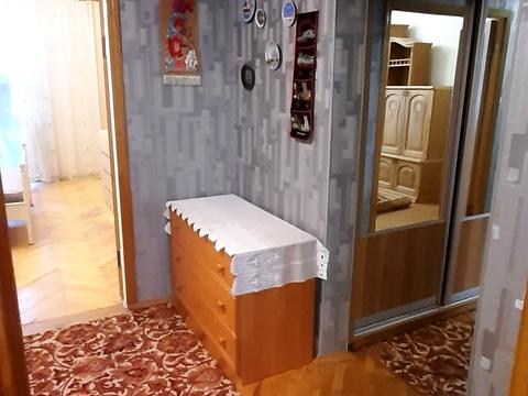 квартира за адресою Сержа Лифаря вул. (Олександра Сабурова), 18