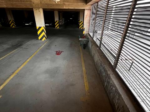 паркомісце за адресою Малоголосківська вул., 12в