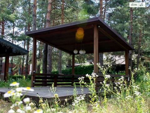 будинок за адресою Набережна вул., 25