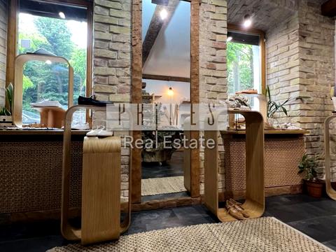 комерційна за адресою Обсерваторна вул., 9